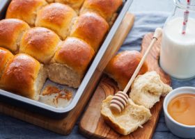 طريقة عمل خلية النحل بالقشطه