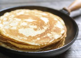 طريقة عمل الكريب بدون لبن