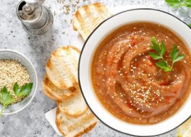 طريقة عمل متبل بالطماطم