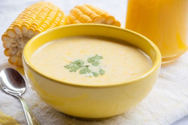 طريقة عمل شوربة الذرة والشوفان