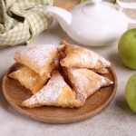 طريقة عمل فطيرة التفاح السريعة