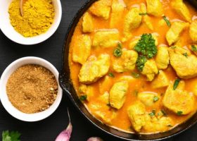 طريقة عمل دجاج بالكاري والبرتقال للرجيم