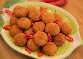 طريقة عمل كبة بطاطس بالدجاج