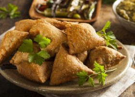 طريقة عمل سمبوسة دجاج تكا