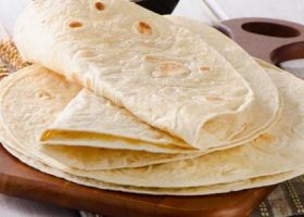 طريقة عمل خبز التورتيلا الأبيض