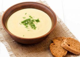 طريقة عمل شوربة البطاطس بالشوفان