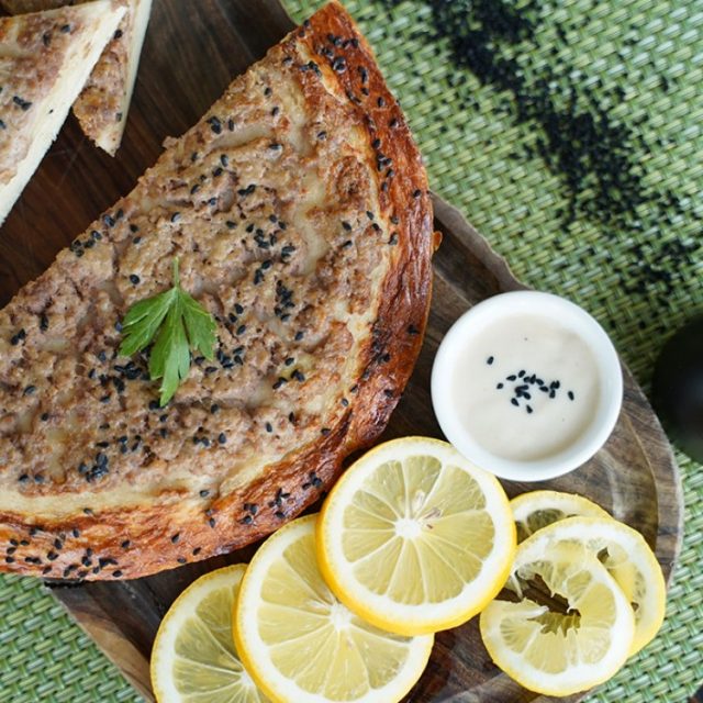 طريقة عمل العيش باللحم السعودي