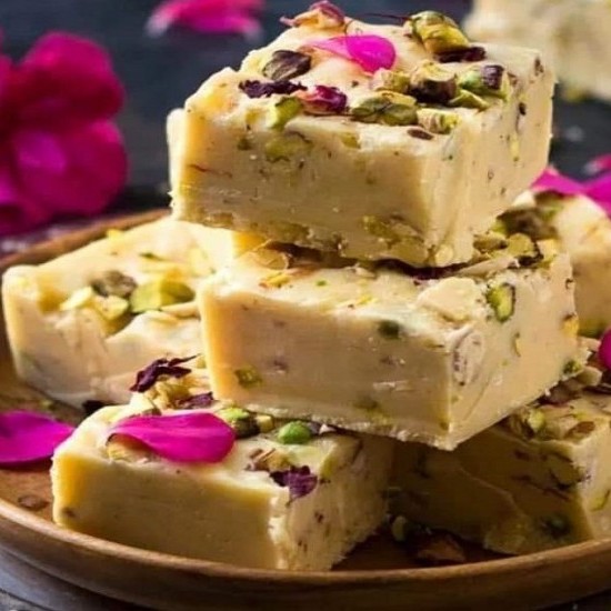 طريقة عمل حلى العيد بالحليب المكثف