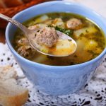 طريقة عمل شوربة كرات اللحم بالخضار