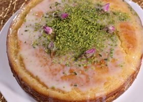 طريقة عمل بسبوسة التشيز كيك