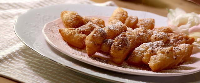 طريقة عمل حلا فيونكة الباف باستري