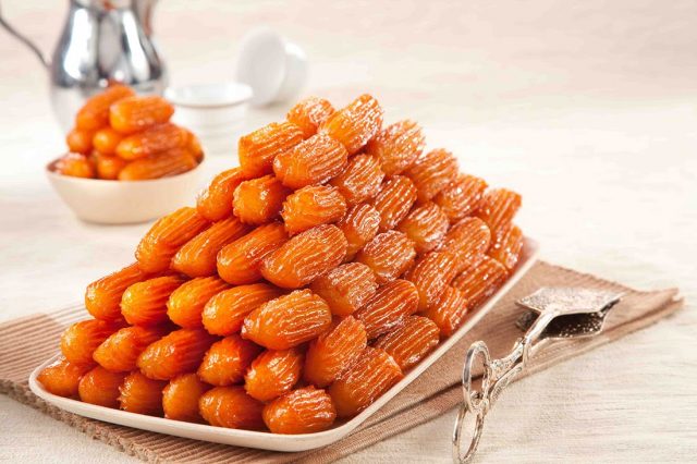 طريقة عمل بلح الشام بالهيل