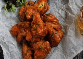 طريقة عمل تندر دجاج بصلصة بافلو