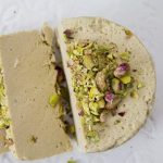 طريقة عمل حلا الرهش بالفستق الحلبي