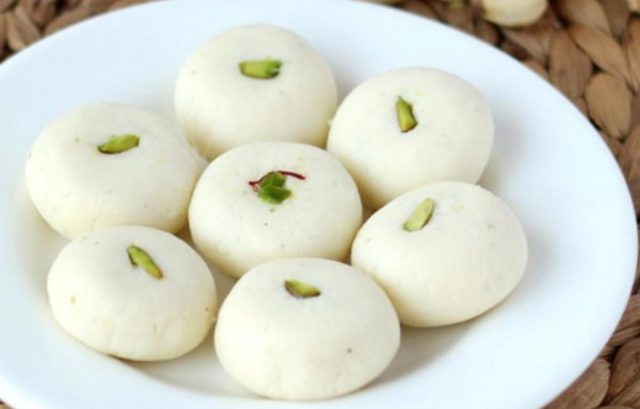 طريقة عمل الغريبة بالزيت