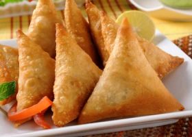 طريقة عمل سمبوسة الفطر والثوم