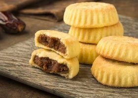 طريقة عمل معمول السميد بالتمر