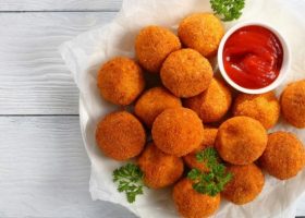 طريقة عمل كرات التونا المقلية