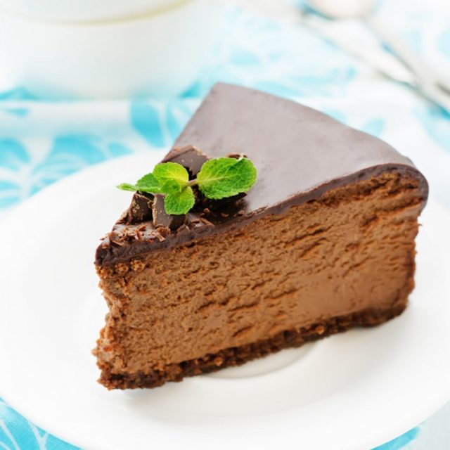 طريقة عمل حلى الشوكولاتة البارد