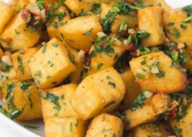 طريقة عمل السبانخ والبطاطس الهندية