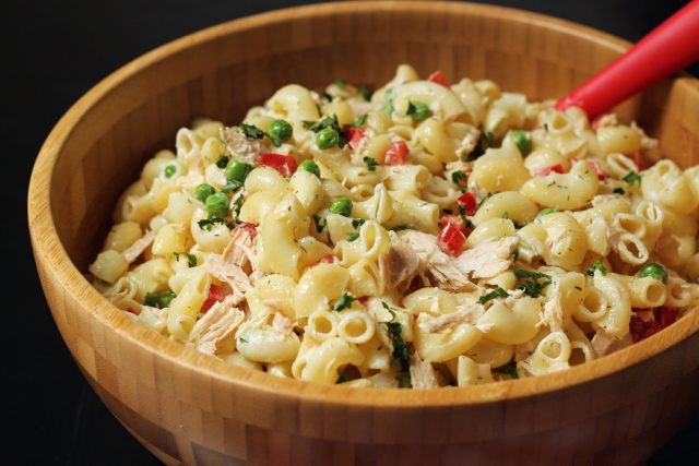 طريقة عمل سلطة المكرونة بالتونة