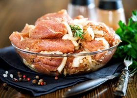 طريقة عمل تتبيلة المشاوي