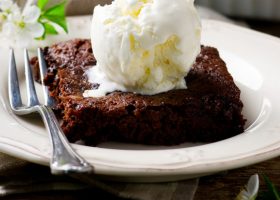 طريقة عمل براونيز بالأوريو