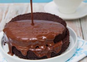 طريقة عمل صوص كيكة الكاكاو