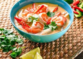 طريقة عمل شوربة الجمبري بالخضار