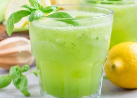 طريقة عمل عصير الريحان بالعسل