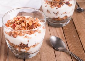 طريقة عمل جرانولا بالمكسرات والعسل