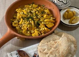 طريقة عمل طاجن الدجاج بالزيتون والليمون