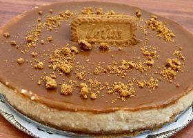 طريقة عمل كعكة اللوتس الباردة