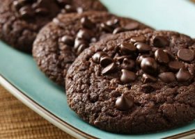 طريقة عمل كوكيز الشوكولاتة