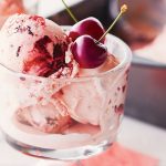 طريقة عمل آيس كريم بالكرز