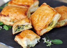 طريقة عمل برك بالجبنة والبقدونس