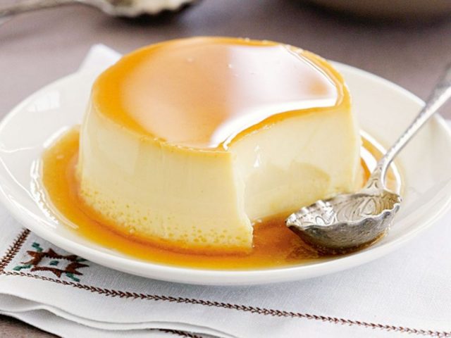 طريقة عمل كريم كراميل بدون فرن