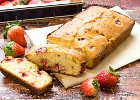 طريقة عمل كيك الفراولة