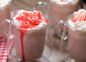 طريقة عمل سموذي التشيز كيك