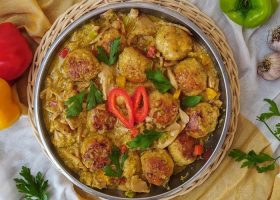 طريقة عمل كفتة الدجاج بالكاري