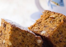 طريقة عمل كيك الجزر بالبهارات