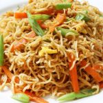 طريقة عمل نودلز كوري بالخضار