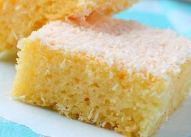 طريقة عمل النمورة باللبن