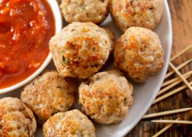 طريقة عمل كرات الدجاج التايلاندية للرجيم