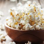 طريقة عمل الفشار بدون زيت