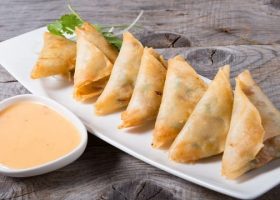 طريقة عمل سمبوسك بالجبنة والنعناع