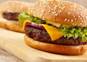 طريقة عمل برجر اللحم المشوي