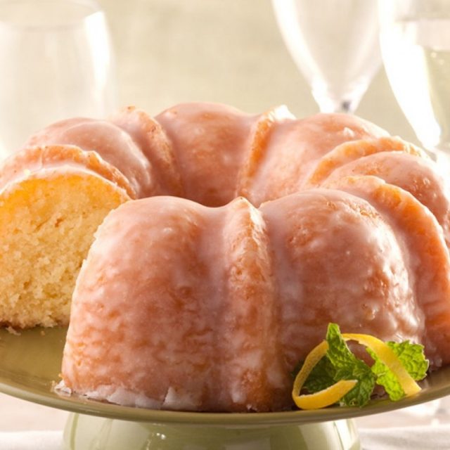 طريقة عمل كيك البرتقال بتغليفة العسل