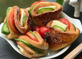 طريقة عمل جيب التاجر بعجينة العشر دقائق