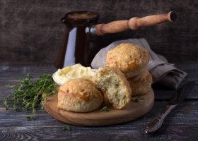 طريقة عمل كعكات للفطور